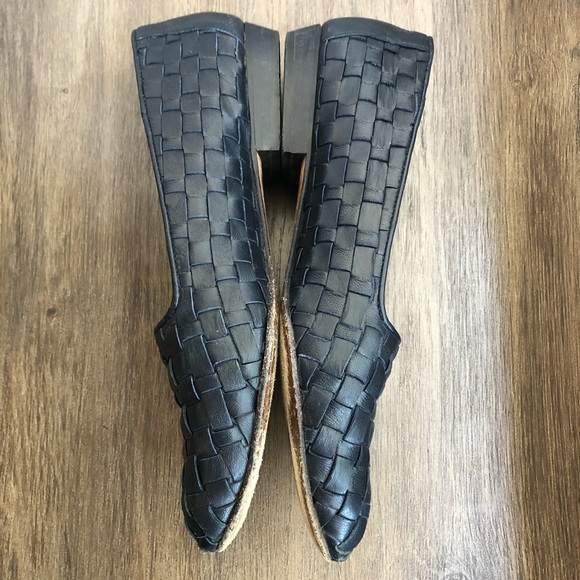 Amalfi Italian Leather Woven Flats in Navy - Picture 5 of 8